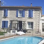 Les Flots De Ma Vie D Hotes Et Tipi Florence Et Virginie Gossin