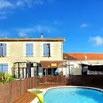 Les Flots De Ma Vie D Hotes Et Tipi Florence Et Virginie Gossin