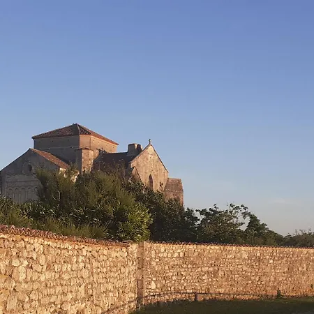 Les Flots De Ma Vie D Hotes Et Tipi Florence Et Virginie Gossin 3*