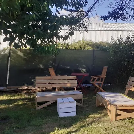 Les Flots De Ma Vie D Hotes Et Tipi Florence Et Virginie Gossin * Barzan