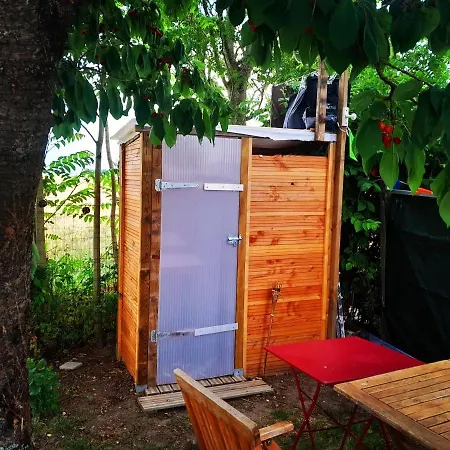 Les Flots De Ma Vie D Hotes Et Tipi Florence Et Virginie Gossin Konukevi Barzan