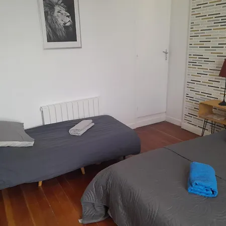 Les Flots De Ma Vie D Hotes Et Tipi Florence Et Virginie Gossin 3* Barzan