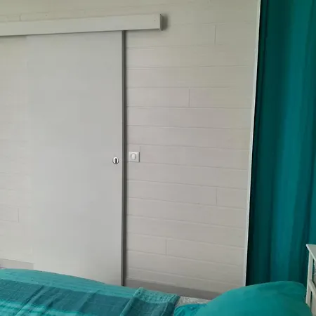 Affittacamere Les Flots De Ma Vie D Hotes Et Tipi Florence Et Virginie Gossin Barzan