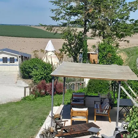 Affittacamere Les Flots De Ma Vie D Hotes Et Tipi Florence Et Virginie Gossin 3*