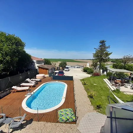 Les Flots De Ma Vie D Hotes Et Tipi Florence Et Virginie Gossin