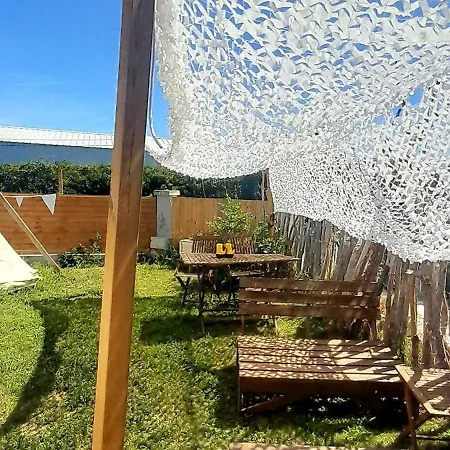 Les Flots De Ma Vie D Hotes Et Tipi Florence Et Virginie Gossin