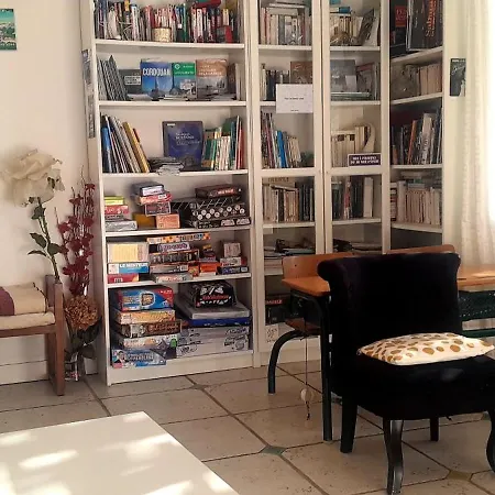 Les Flots De Ma Vie D Hotes Et Tipi Florence Et Virginie Gossin Barzan