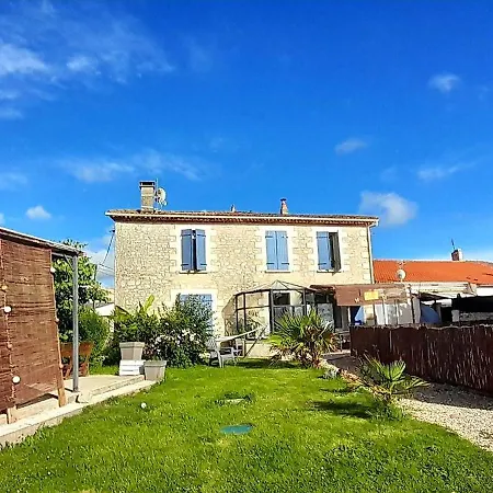 Les Flots De Ma Vie D Hotes Et Tipi Florence Et Virginie Gossin 3*
