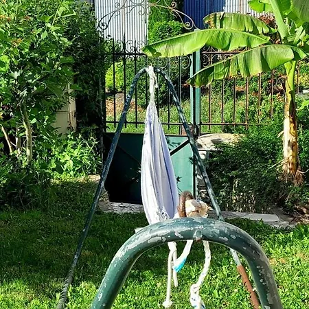 Les Flots De Ma Vie D Hotes Et Tipi Florence Et Virginie Gossin Barzan