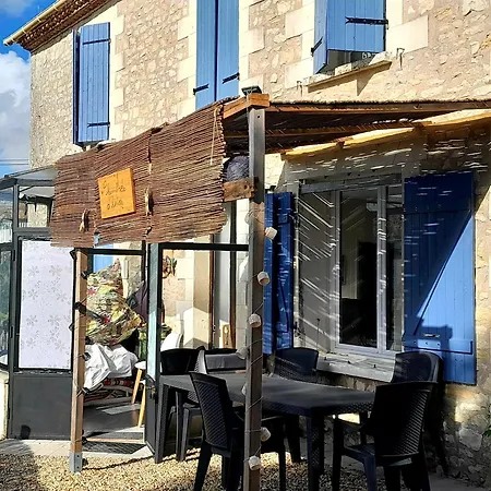 Les Flots De Ma Vie D Hotes Et Tipi Florence Et Virginie Gossin Pensionat 3*