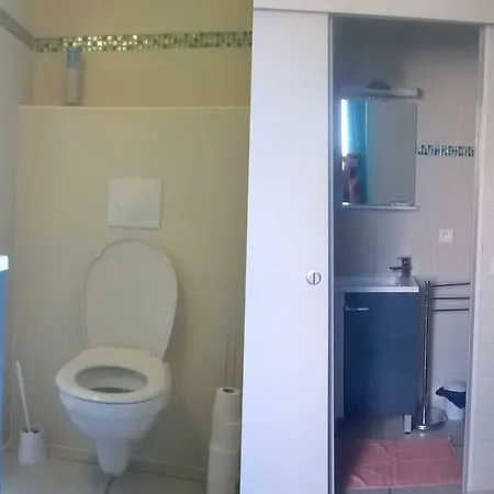 Les Flots De Ma Vie D Hotes Et Tipi Florence Et Virginie Gossin Affittacamere 3*