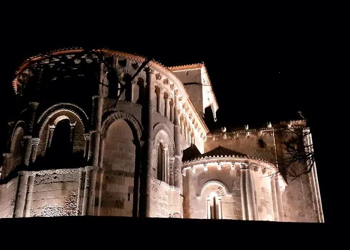 Les Flots De Ma Vie D Hotes Et Tipi Florence Et Virginie Gossin 3*