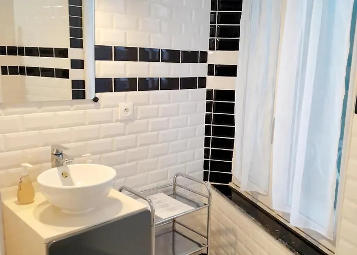 Les Flots De Ma Vie D Hotes Et Tipi Florence Et Virginie Gossin Pensión Barzan