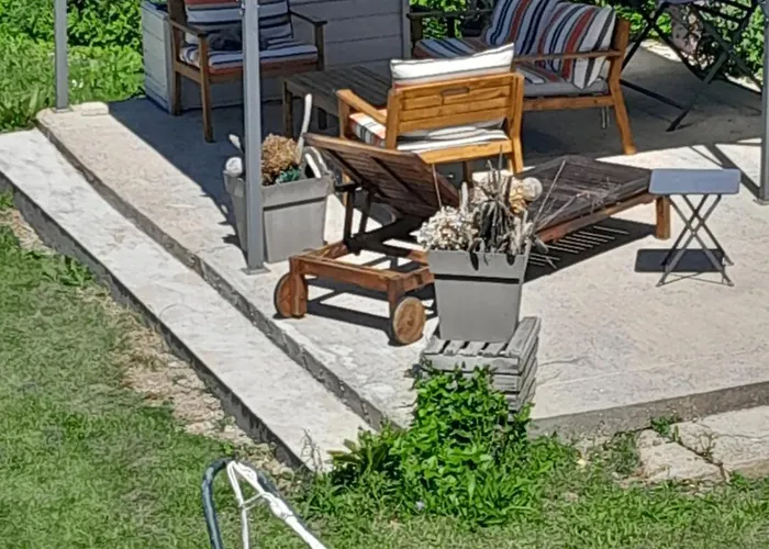 Les Flots De Ma Vie D Hotes Et Tipi Florence Et Virginie Gossin Pensión Barzan